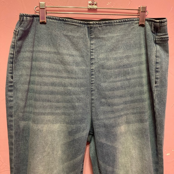 ๐ NoBo Size L (11-13) Bell Bottom Jeans ๐ - Picture 2 of 9